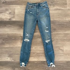 Simone High-rise Ankle Jean